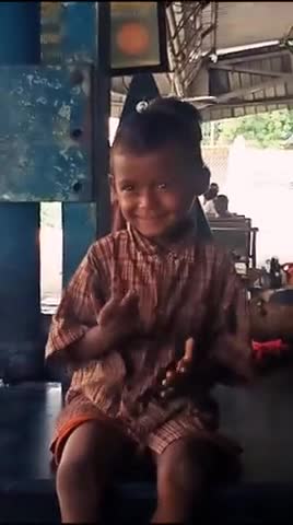 गरीब बच्चा || हम लड़के हैं साहब गरीबी कितनी भी झेलना पड़े मुस्कुराना पड़ता है 😭
#poorpeople #poor
