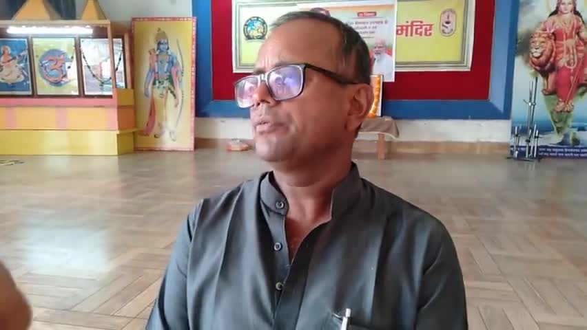 #पंडित_दीनदयाल_उपाध्याय_जी

हमारे प्रेरणास्रोत परम् श्रद्धेय पंडित दीनदयाल उपाध्याय जी की जयंती पर आज कार्यकर्ताओं संग पुष्पांजलि अर्पित की।