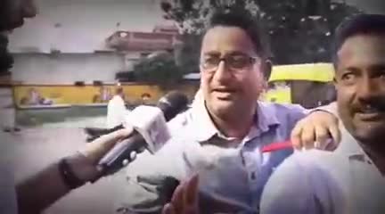 #गुजरात  की #जनता ने ऐसा क्यों कहा.. कि #मोदी का #विकास मॉडल #दीमक की तरह है! सुनें....?