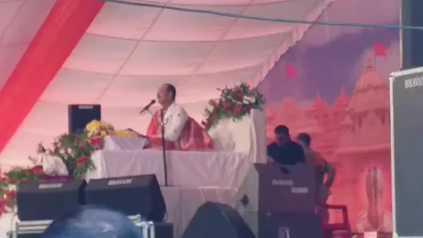 मंदसौर: मंदसौर में पं प्रदीप मिश्रा के मुखारविंद से मंदोदरी शिवपुराण कथा का द्वितीय दिवस होगा अब शुरू....  #news #college