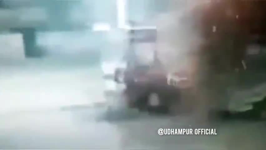 उधमपुर धमाकों में लगा था टाइमर, स्टिकी बम के इस्तेमाल की भी आशंका
#Udhampur | #Blast