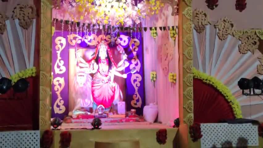 बटियागढ़: #न्यू अंबे दुर्गा उत्सव समिति घनश्यामपुरा रात में हुआ@ #जगराता@