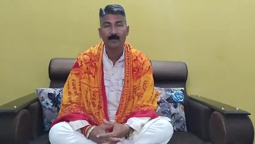 #खाद्य #पदार्थ (भोजन) चलते फिरते #खाने से सेहत को भारी #नुकसान खाने की यह #मुद्रा #विशेष !