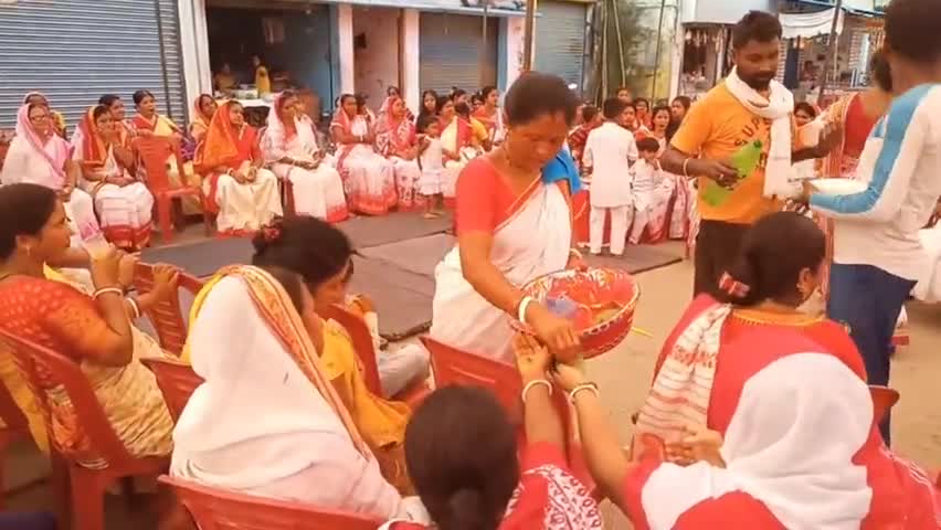 दिनेशपुर- सेवा पखवाड़ा के तहत विभिन्नता में एकता कार्यक्रम हुआ शुभारंभ #durgapuja2022 #dineshpurnews  #bangaliculture