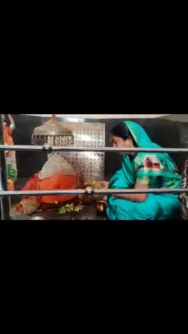 हमारे गृह ग्राम हसदा में माँ महामाया मैया की पूजा अर्चना कर आशीर्वाद लिए।
जय माता दी 🚩🚩🚩

#जयमातादी
#नवरात्रि #नवरात्रि_की_हार्दिक_शुभकामनाएं #नवरात्रि2022