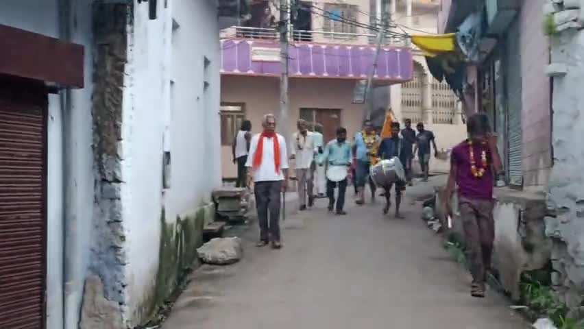 कोलारस विजयदशमी के अवसर पर  भक्तों द्वारा प्रभात फेरी ढोल से निकाली गई #kobra_news   #newsupdate #news_update #news_