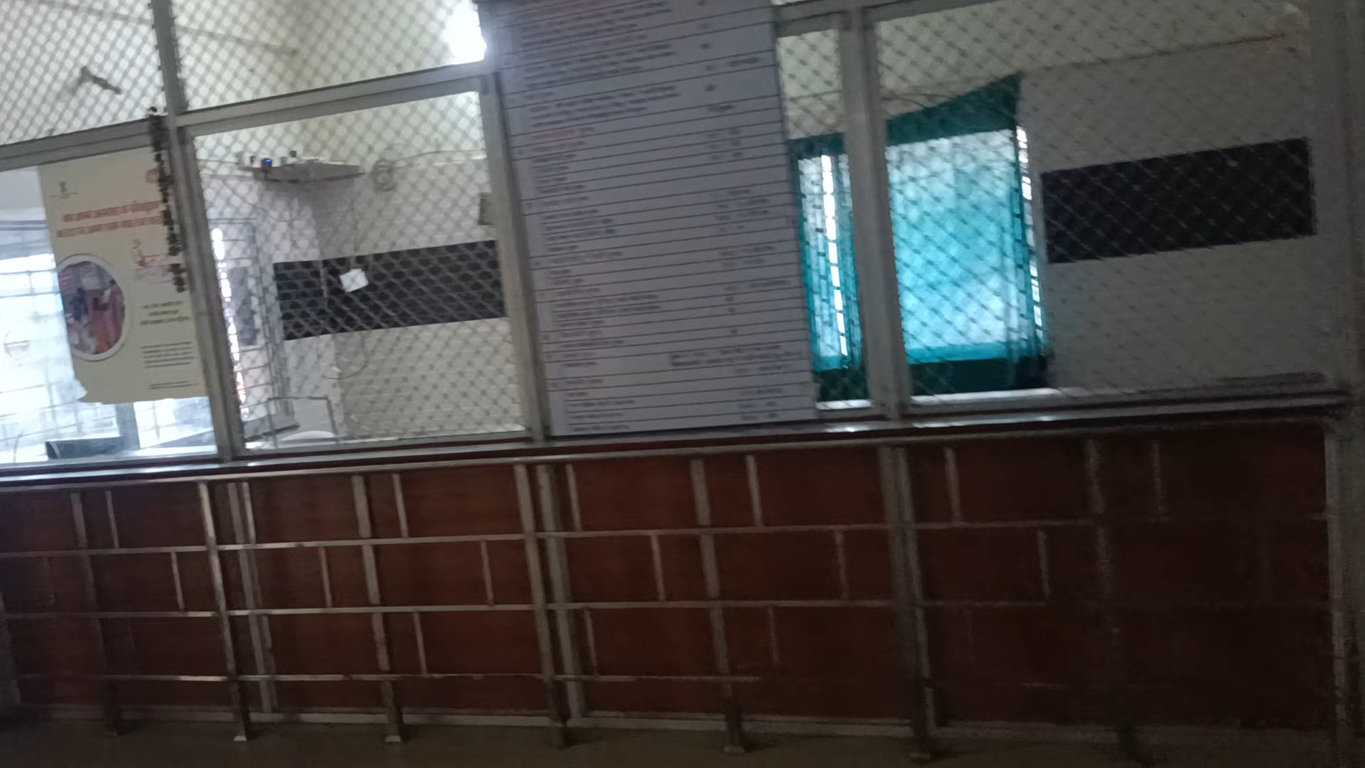 सिवनी: Indra Ghandhi hospital govt hospital seoni
एमरजेंसी Dr. ka room me laga hai tala #एमरजेंसीDr.#indra gandhihospitalseoni
