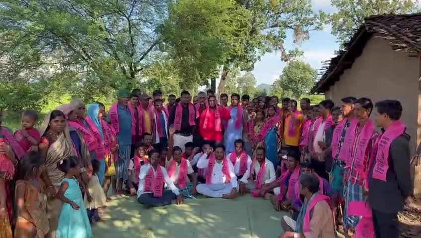 💥कुकदूर(पंडरिया) छेत्र के सैकड़ो बैगा आदिवासीयो ने थामा जोगी कांग्रेस का दामन

💥पंडरिया सुदूर वनांचल छेत्र के ग्राम माठपुर, छपरा पारा, बेलहा पारा,कुल्ही, छिरहा,नवापारा, नांगाडबरा के ग्रामीण जुड़े #JCCJ से जुड़े