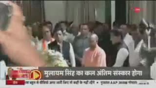 सैफई पहुंचे मुलायम सिंह यादव जी का पार्थिव शरीर#मुलायम_सिंह