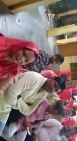पीएम नरेंद्र मोदी द्वारा #श्री_महाकाल_लोक के लोकार्पण कार्यक्रम को भिनगा में कार्यकर्ताओं ने दूरदर्शन पर लाइव देखा गया।
