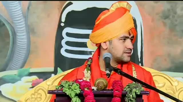 मां और बाप ही पूरे ब्रह्मांड से बढ़कर होते है #मा बाप की सेवा ही भगवान कि सेवा है@