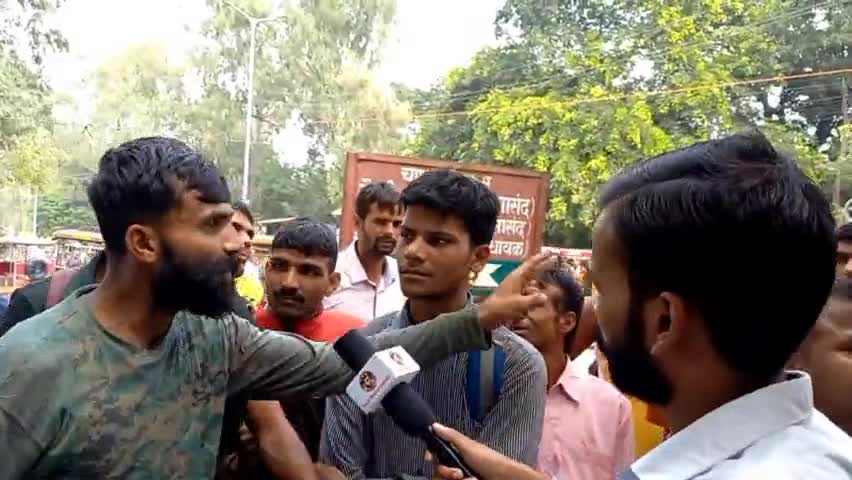 Muzaffarnagar Army Bharti में छिड़ी बहस
#muzaffarnagararmybharti #muzaffarnagarnews #ghaziabadnews #meerutnews