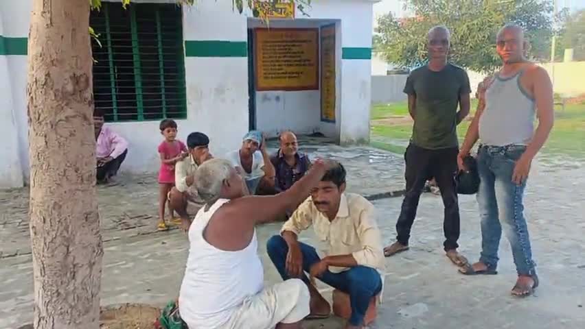 बदायूं: ग्राम कुआँ डण्डा जिला बदायूं में लोगों ने मनाया माननीय नेता जी का शुद्धिकरण#मुलायम सिंह