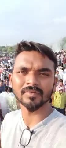कल उत्तर प्रदेश के ग्राम #सैफई मैं अंतिम दाह संस्कार में लाखों शोक संतप्त चाहनेवालों के बीच महान समाजवादी पुरोधा श्रद्धेय #मुलायम_सिंह_यादव जी के पार्थिव शरीर को अश्रुपूरित अंतिम प्रणाम किया और #नेताजी की अंतिम यात्रा का हिस्सा बना!