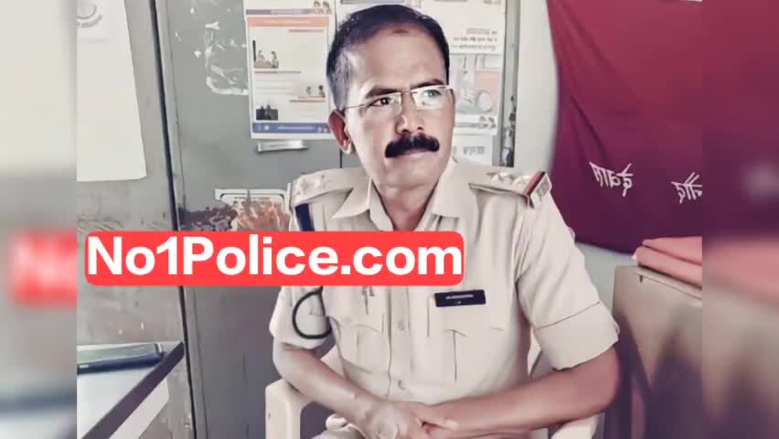 देवास खातेगांव–दुःखद:पुलिस एसआई शंकरलाल गोयल ने हार्ट अटैक से दम तोड़ा
#dewas #dewasnews #mppolice #khategaon #mpp #bjpmp