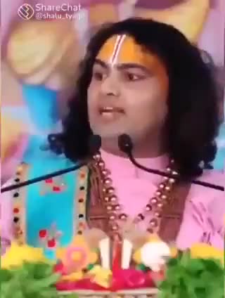 सनातन हिंदूधर्म में स्त्रियों को माता और देवी तुल्य मानते है, उनके बारे में इस #पाखंडी के विचार सुनिए। बचाना मूर्खो से