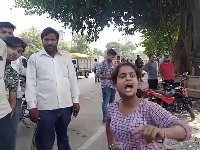 नगर निगम पूर्णियाँ ने चलाया बुलडोजर कई दुकान हुए तहस नहस || #purneanews #sach22bihar #purnia #localnews #nagar_nigam