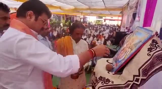 आज सागर #सुरखी #विधानसभा के ग्राम किल्लाई में मुख्यमंत्री जन सेवा अभियान के अंतर्गत कार्यक्रम में पूजा अर्चना कर कार्यक्रम की शुरुआत की