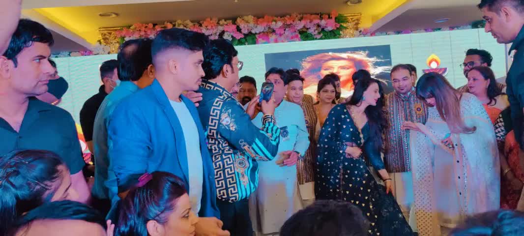 Event with AMEESHA PATEL #BOLLYWOOD #TUSHARWORLD #TUSHARBANSAL #TUSHARSONGS