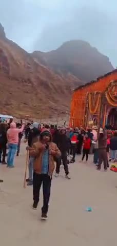 आज शाम का यह नजारा है ।
जय श्री केदार।#kedarnath #viralnewes #publicsaluteswomen #kedarnathtemple