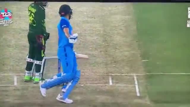 भारत और पाकिस्तान के बीच #T20WC2022 के बेहद रोमांचक मैच का अंत, भारत की शानदार जीत के साथ हुआ।
Congratulations team IND