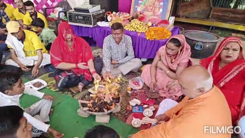 जींद: विधायक परिवार से लेकर आम मजदूर तक शामिल हुए इस विशाल भंडारे व महायज्ञ में, हजारों श्रद्धालुओं ने लिया प्रसाद #अपनारोटीरथ