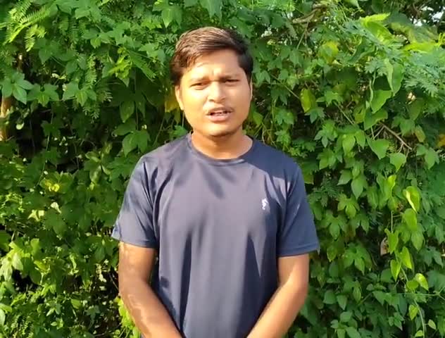 गोवर्धन उंगली उठाए रुके इंद्र का नीर चिंता वह न करें जाके मित्र #अहीर
गोवर्धन पूजा की हार्दिक शुभकामनाएं💐🌹