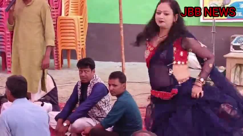 नावानगर: Buxar (गिरिधर बराव) गोवर्धन पूजा का आयोजन किया गया बहुत ही धूम धाम से कृष्ण भगवान का पूजन किया गया 
#गोवर्धन_पूजा