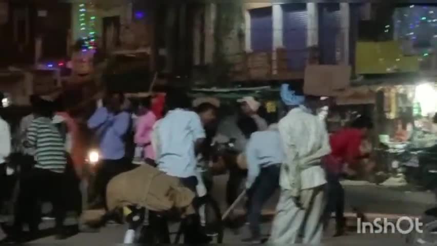 बुंदेलखंड का लोकप्रिय मोनिया नित्य खेला गया जिसमें कलाकारों द्वारा अपनी कला दिखाइए
#पलेरा_न्यूज