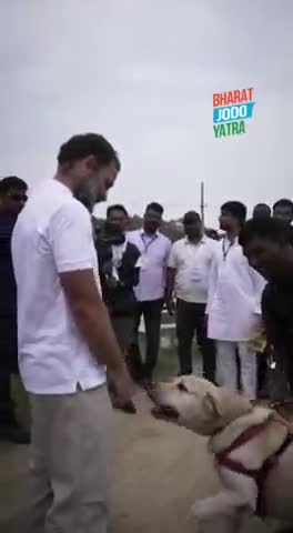 Love is a four-legged word. 🐾
#Bharat_Jodo_yatra