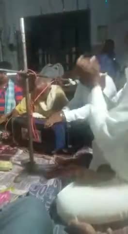 भजन कीर्तन गाने का समाज के लोगों के साथ एक छोटा सा प्रयास करते हुए।
#जरा देर ठहरो राम