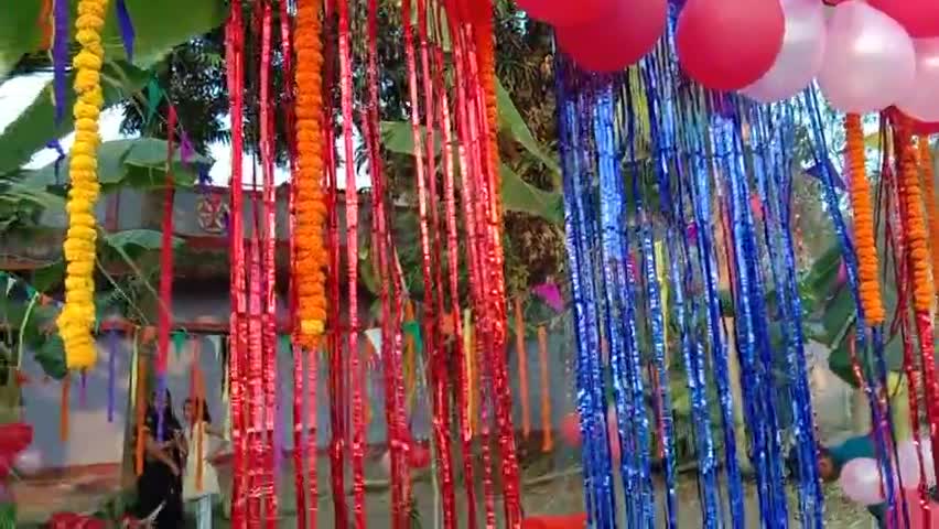 #सहदुल्लहपुर_धोबौली पंचायत में छठ घाट पर श्रद्धालु ग्रामीणो केसाथ शामिल होकर भाजपा नेता हरेश कुमार सिंह ने आशीर्वाद लिया