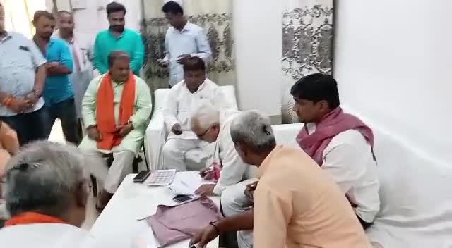 #नगर #पालिका #देवरिया के चुनाव हेतु वार्ड #संयोजको और #मंत्रियों की बैठक में रहा।