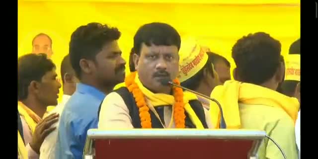 सुहेलदेव भारतीय समाज पार्टी के 20 वे स्थापना दिवस के अवसर पर #बिहार_प्रदेश #पटना #गांधी_मैदान सावधान महारैली को संबोधित करते हुए 27/10/2022