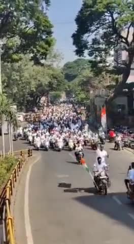 Bike rally Pune, Maharashtra
 #bharatjodoyatraमें 
 Rahul Gandhi