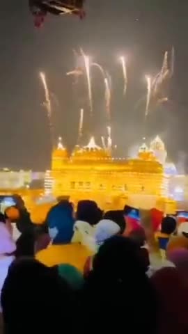 #गुरूनानकजयंती आज ।सिख समुदाय के लोगों ने हर्षोल्लास के साथ मनाया गुरु पर्व। #गुरूपूर्णिमा #gurunanakdevji