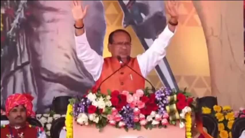 गांव में मनरेगा व अन्य कामों हेतु आने वाले धन के उपयोग को ग्राम सभा तय करेगी। #JanjatiyaGauravDivas #मध्यप्रदेशपेसाएक्ट