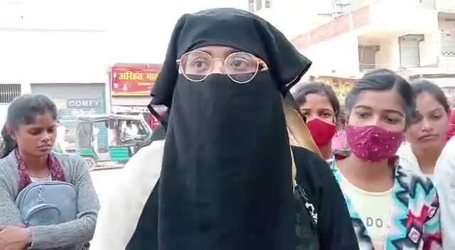 https://youtu.be/fLwepHa2NEI
☝️
#नवादा के #आरएमडब्ल्यू #कॉलेज की #छात्राओ की हंगामा 
शेयर कर subscribe youtube channel