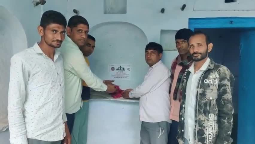 खेतड़ी: सिहोड़ में मनाया गया रेजांगला दिवस, ग्रामीणों ने शहिदो को किया नमन #jhunjhunu #khetri #sihor #khetrinews #armylovers