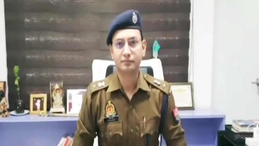 महिला सिपाही की पाठशाला बुलंदशहर
 में देखते है कि ये क्या है पूरा मामला।
#Uditraj