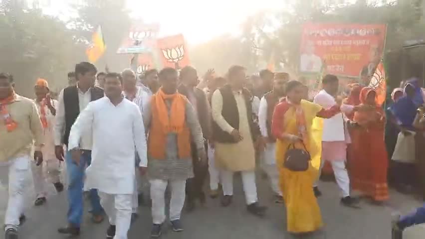 #भाजपा ने दिखायी ताकत,#भलुअनी नगर पंचायत में निकाला #बूथ #विजय पद यात्रा।