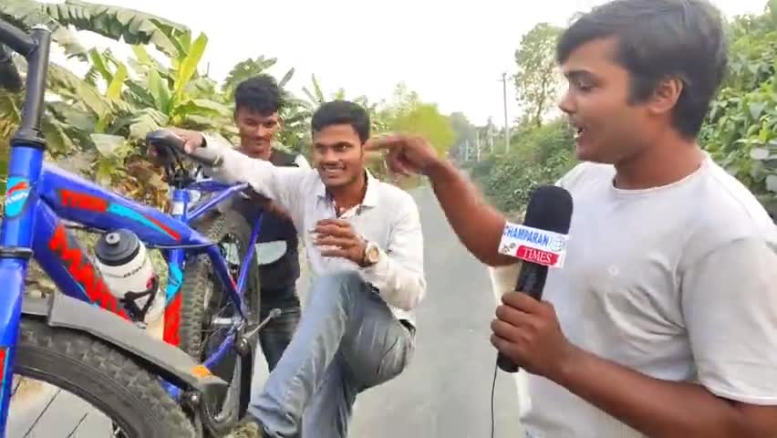 मोतिहारी: दुनिया का सबसे ऊंचा साइकिल बना दिया मोतिहारी के एक बेटे ने देखकर आप भी हैरान हो जाएंगे #motihar #champaran #government@