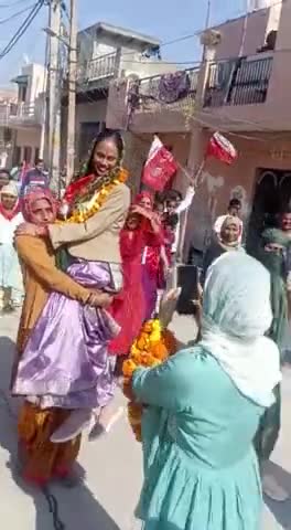 #दिल्ली में भाई शेर सिंह राणा की पार्टी #राजपा प्रत्याशी बहन #विभा_चौहान #एमसीडी वार्ड नंबर 5 का स्वागत