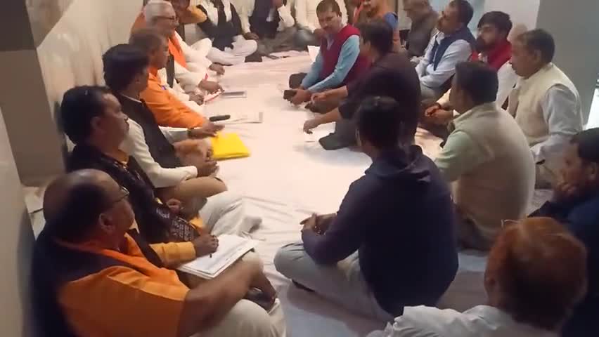 #भाजपा #देवरिया नगर पालिका के #वार्ड #संयोजको की बैठक में रहा!