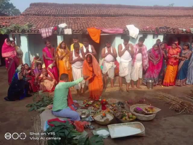 #दुधानी गांव में पूरी #श्रद्धा भाव से #किया गया #सूर्य देव की पूजा#