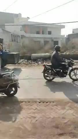 जगाधरी: गंदगी के खिलाफ सड़क जाम की चेतावनी से पहले ससौली रोड पर धीमान डिजिटल सेवा के पास फैले कूड़े को आज हटाया गया #फॉलो करें
