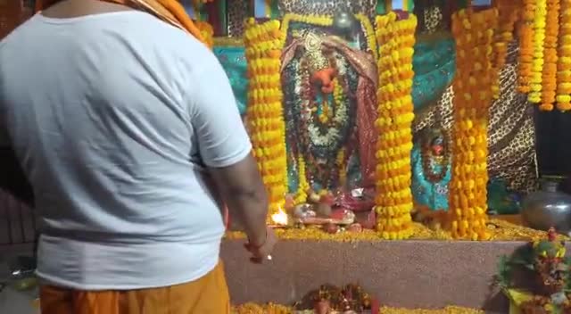 मां काली का भव्य आरती ,प्राचीन काली मंदिर पटना सिटी में #dharam #आरती #मां काली #News18BiharJharkhand #patna