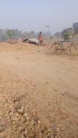 आलमनगर: R W D के अधिकारी व ठिकेदार के मुन्सी चला रहा मनमानी निजी जमीन मालिक को कर रहा परेशान!#manish_kashyab #madhepuratimes