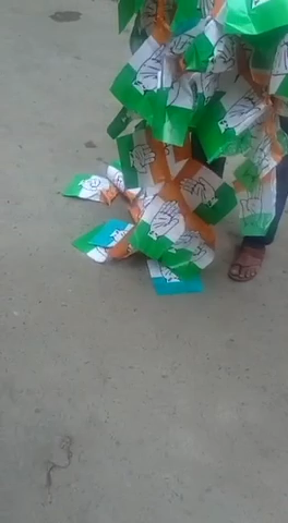Sardarshahr: सरदारशहर कितना दुखी है जनता इन दलालों से। कांग्रेस का पोस्टर लगाने से इंकार #sardarshahr #news18india #conress #update