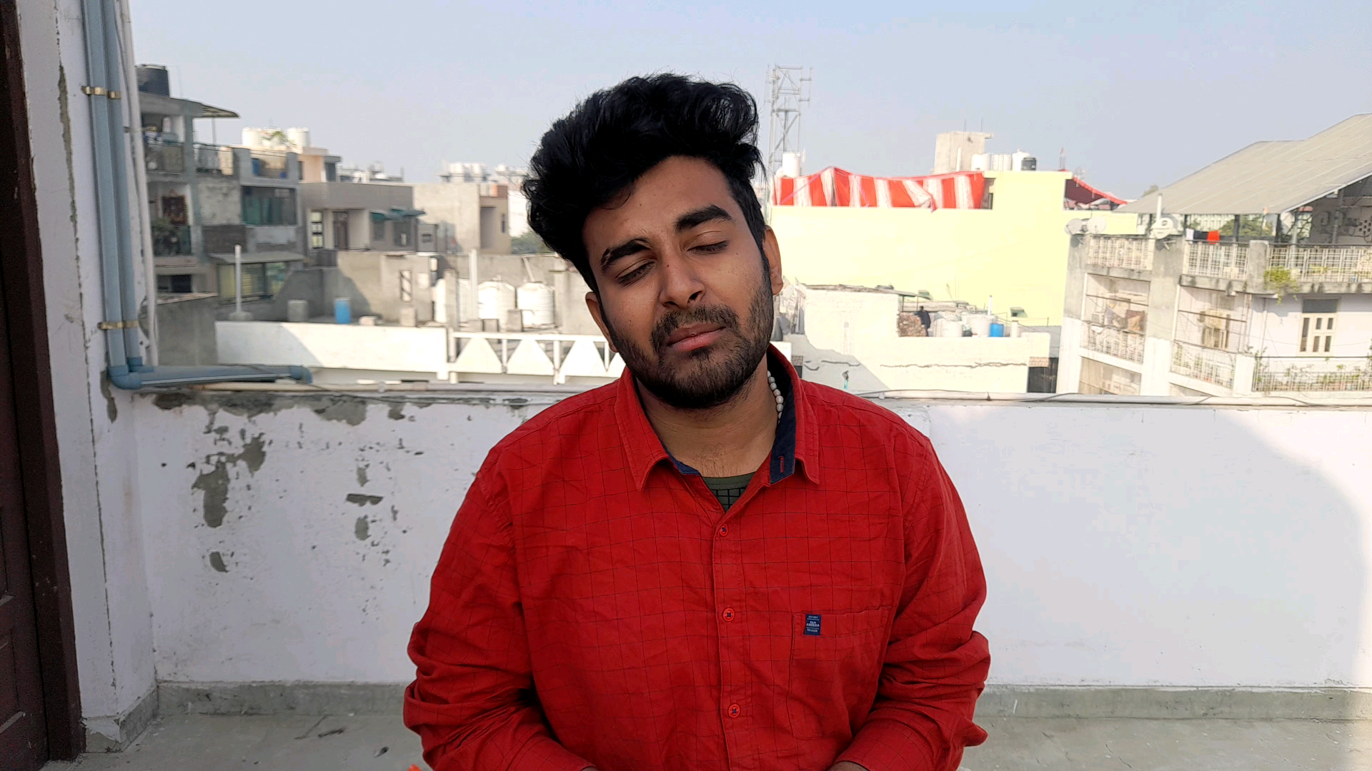 भोजपुरी इंडस्ट्री में इस गाने में क्यों हुआ बवाल ?
खेसारी के बेटी सपना में आती है 
#भोजपुरी #viral #khesari 
#